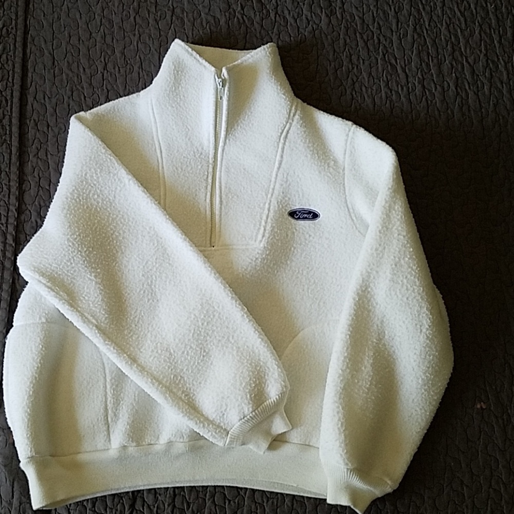 Vintage Teddy Bear Fleece Pullover